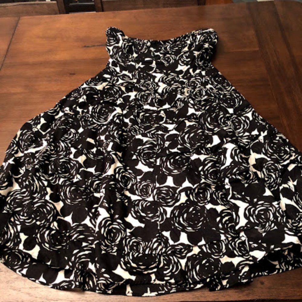 Strapless dress